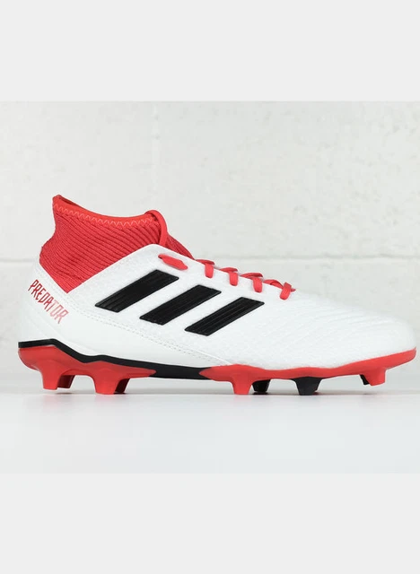 44 Scarpe da calcio adidas