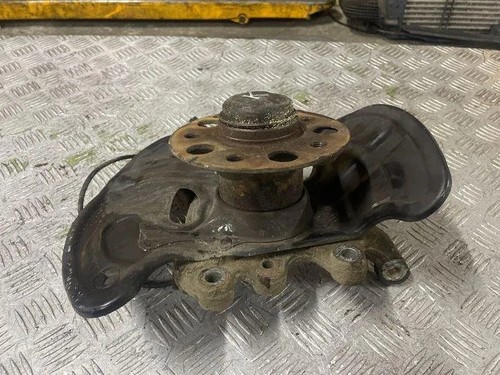 MERCEDES-BENZ C W204 Radnaben vorne links A2044202544 2.20 Diesel 22209331