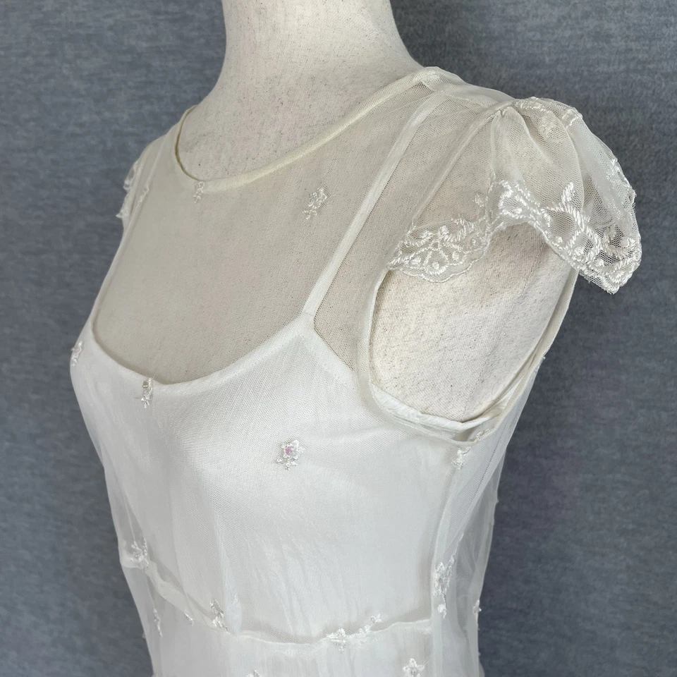 Forever 21 Sheer Vintage Y2K Top Size M Dainty Fairycore Floral Embroidered Mesh - Image 4 of 4