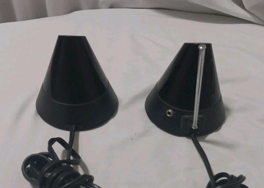 RCA Wireless Receiver/IR Emitter D930 IR Sensor/ Transmitter D935 PARTS ONLY - Image 2 of 4