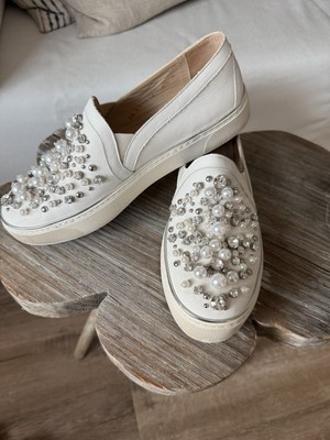 Stuart Weitzman Pearl Sneakers Size 6.5 leather white Sneakers Excellent Conditi