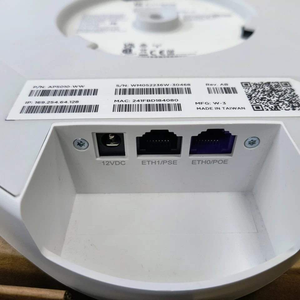Extreme Networks AP5010-WW Wi-Fi 6E Indoor Access Point - Image 3 of 4