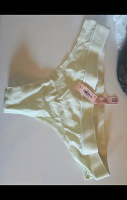 Victoria's Secret Women's Green Logo Waistband Cotton Stretch Thong Panties M