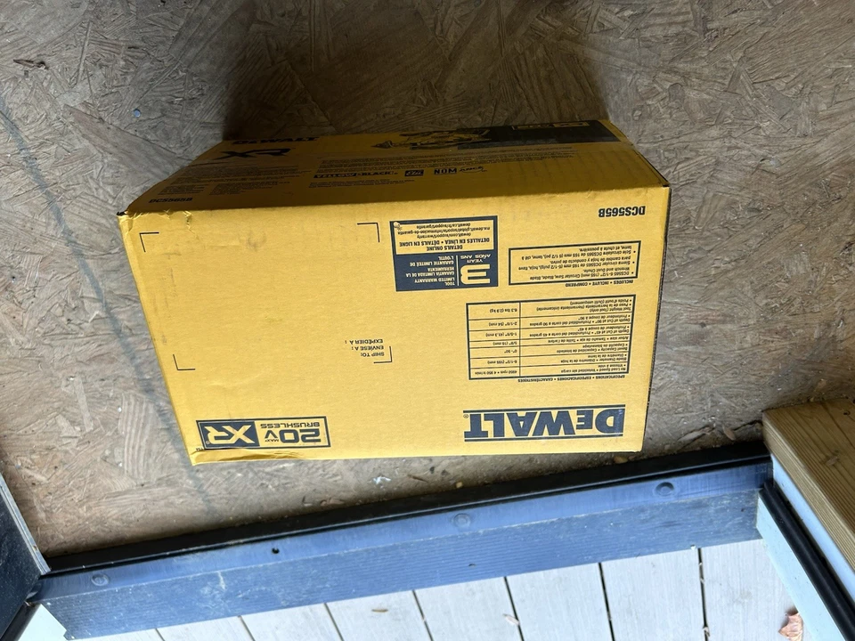 DEWALT DCS565B 20V 6-1/2-in Cordless Brushless Circular Saw - Image 3 of 3