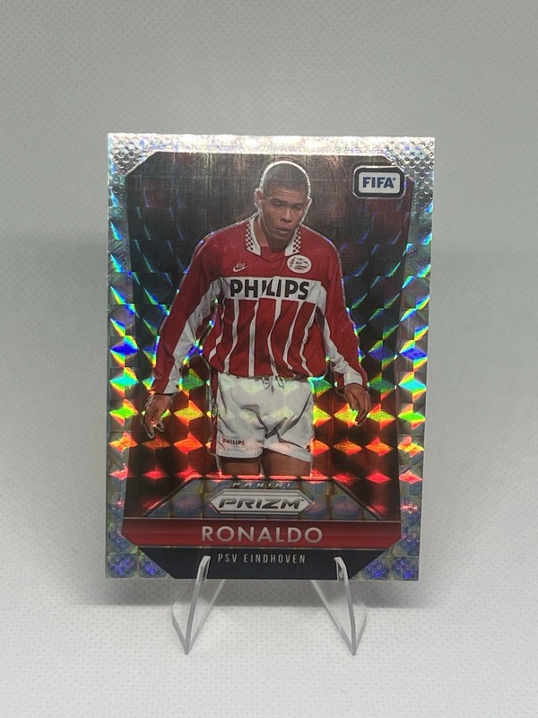 2025-26 Prizm FIFA Ronaldo #23 Silver Prizm Flashback 2015 PSV R9 🔥