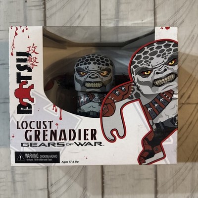 New Sealed 2009 NECA Locust Grenadier Batsu 5'' Inch Vinyl Figure Gears Of War   
