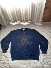 Vintage Niagara University Sweatshirt Large