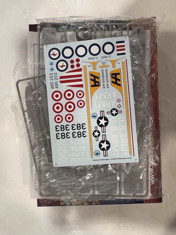 Hobby Craft HC1674 148 Scale Beaver Float Plane Harbour Air Canadian