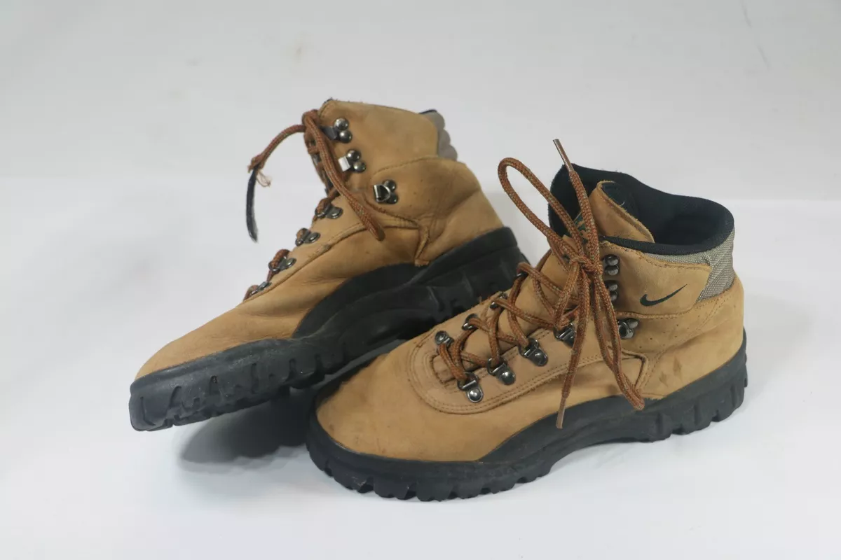 NIKE ACG BOOTS Youth Size US SLON STORE 57 OFF
