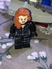 LEGO Black Widow Minifigure And Quinjet  Cockpit Part From 6869 Marvel Avengers