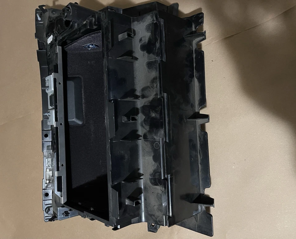 BMW E46 330I M3 323CI 325CI 328CI 330I Glove Box Panel Beige OEM 105K Miles - Image 4 of 4