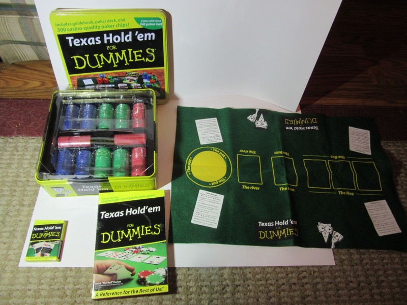 Texas Hold'em For Dummies in Metal Tin by Fundex - Never Used