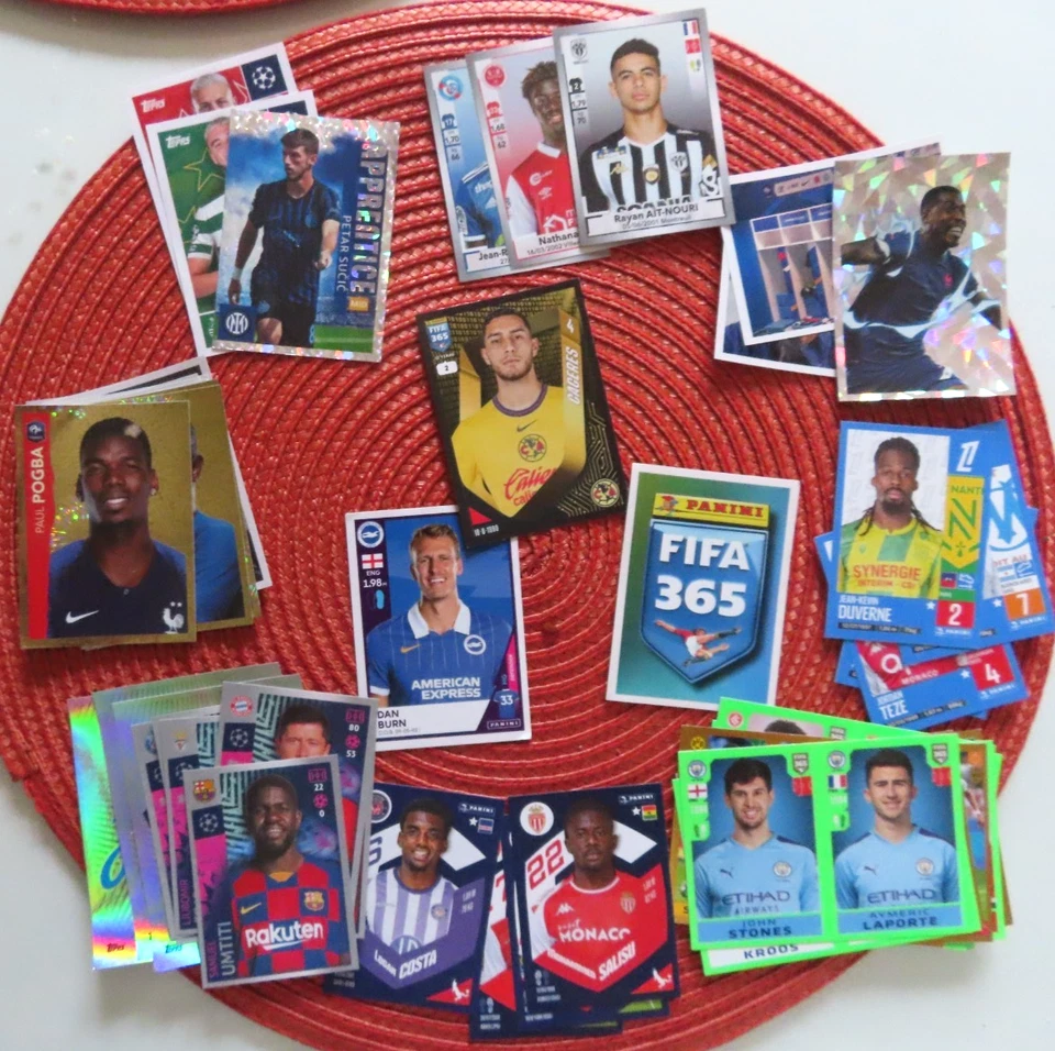 PANINI FOOTBALL LOT DE 50 IMAGES DIVERSES COLLECTIONS AUCUN DOUBLE - Photo 1/1