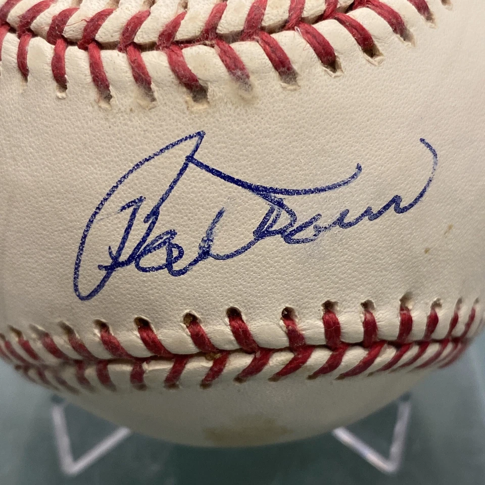 Béisbol firmado con autógrafo Bobby Doerr HOF 86 Foto 2 de 4