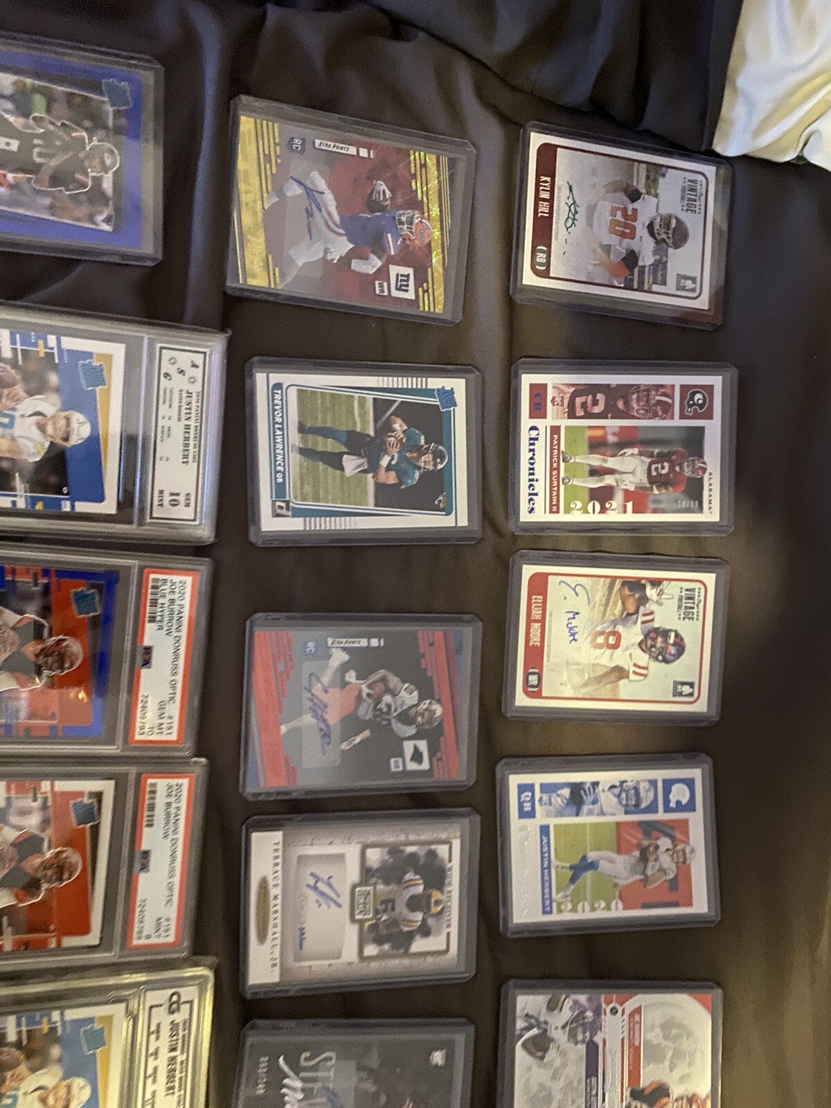 2020 Joe Burrow RC Rookie Card Mystery NFL ๐ฅ CHASE PACK ๐ฅ READ DESCRIPTION PSA - Picture 3 of 5