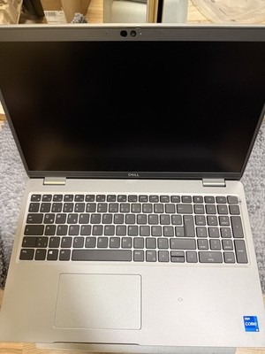 Dell Latitude 5520 i5-1135G7 8GB 512GB SSD 15.6  Wie Neu 
