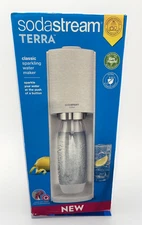 SodaStream Terra Sparkling Water Maker White New Open Box CO2 Included