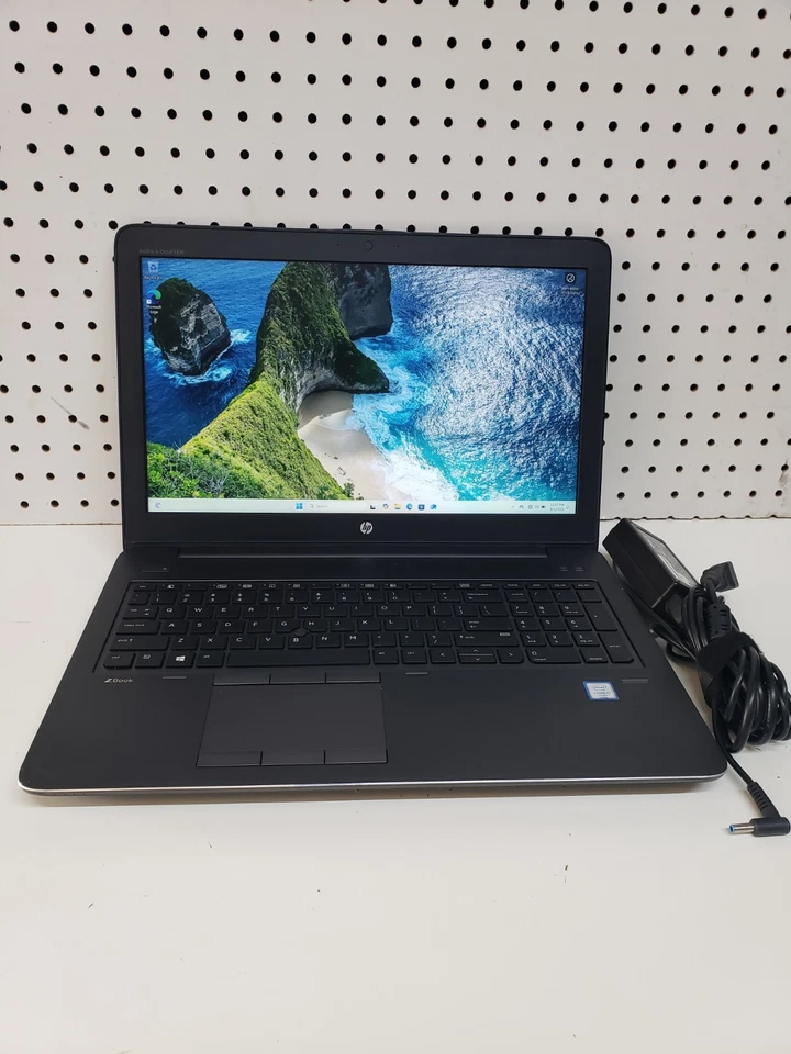 HP ZBook 15u G3  15.6" Intel Core i7-6500 @ 2.50GHz - 16GB RAM DDR4 500GB SSD, - Image 3 of 4