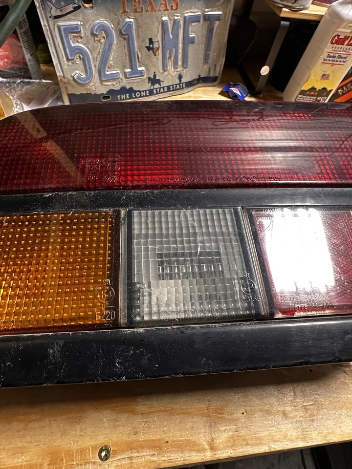 Par de luces traseras 84-86 Nissan 300ZX Z31 Turbo RARO OEM Foto 3 de 4