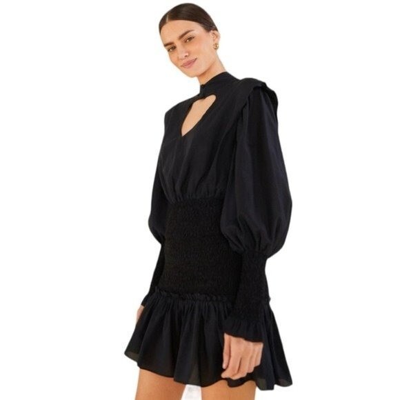 farm rio black heart shaped neckline mini dress NWT Farm Rio Black Heart Neckline Smocked Detail Mini Dress S Retail $220
