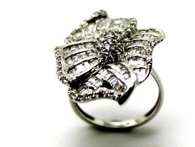 Size O Genuine 18ct 750 Flower Cubic Zirconia White Gold Dress Ring *Free Post