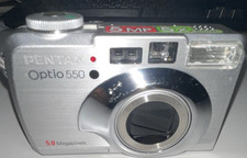 Pentax Optio 550 Compact Digital Camera 5.0 MP 5x Zoom USB Case Charger 2x Bat
