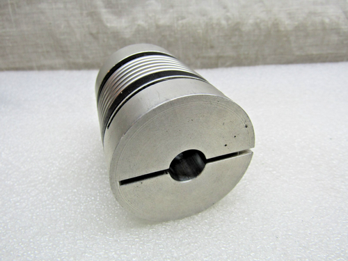 Giunto a soffietto R+W con mozzi di bloccaggio BK2-15 1/2" foro x mozzi in alluminio foro 7/16" - Foto 4 di 4