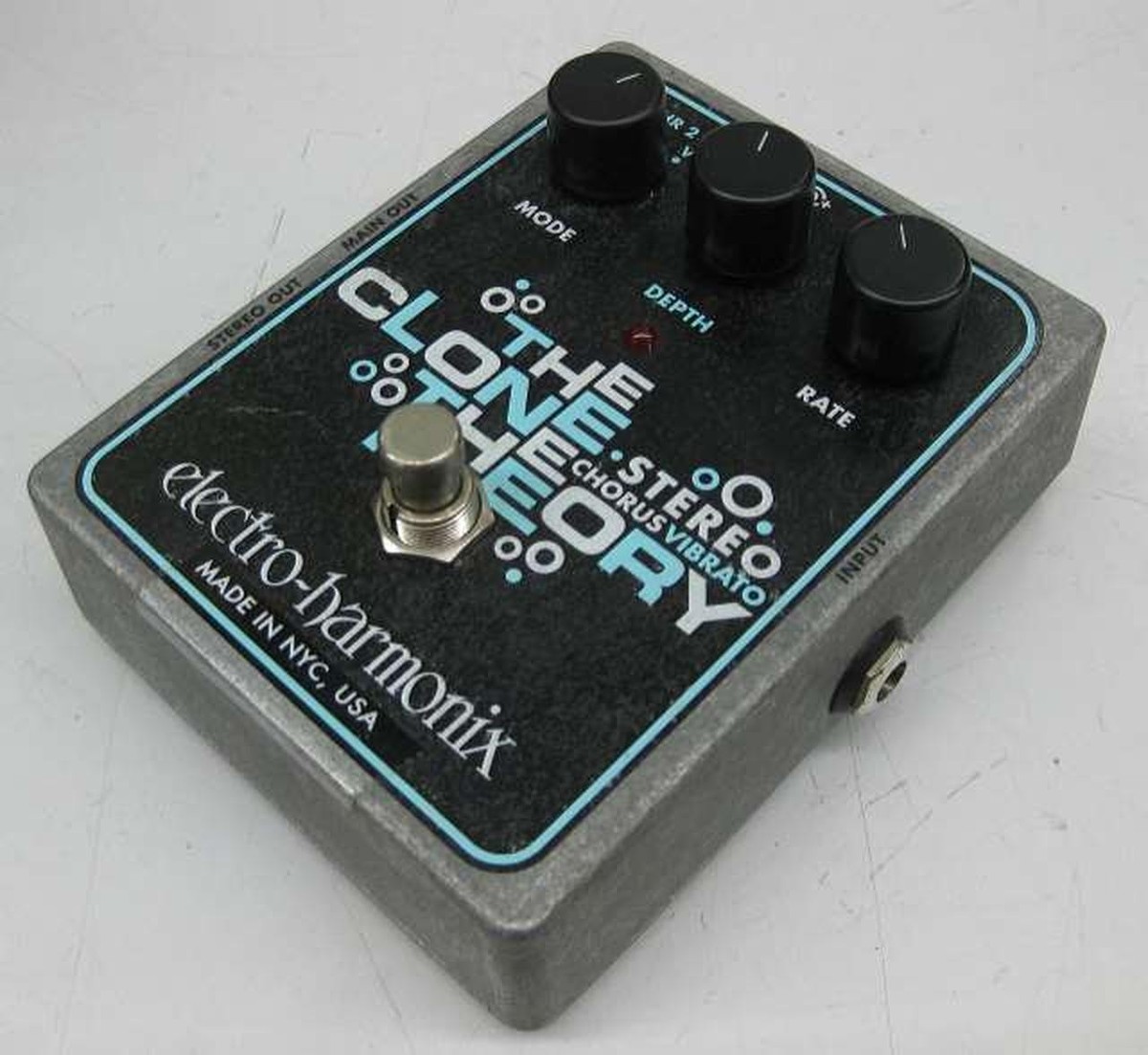 ギター ELECTRO-HARMONIX STEREO CLONE THEORY Stereo Clone Theory | Analog Chorus / Vibrato - Electro-Harmonix