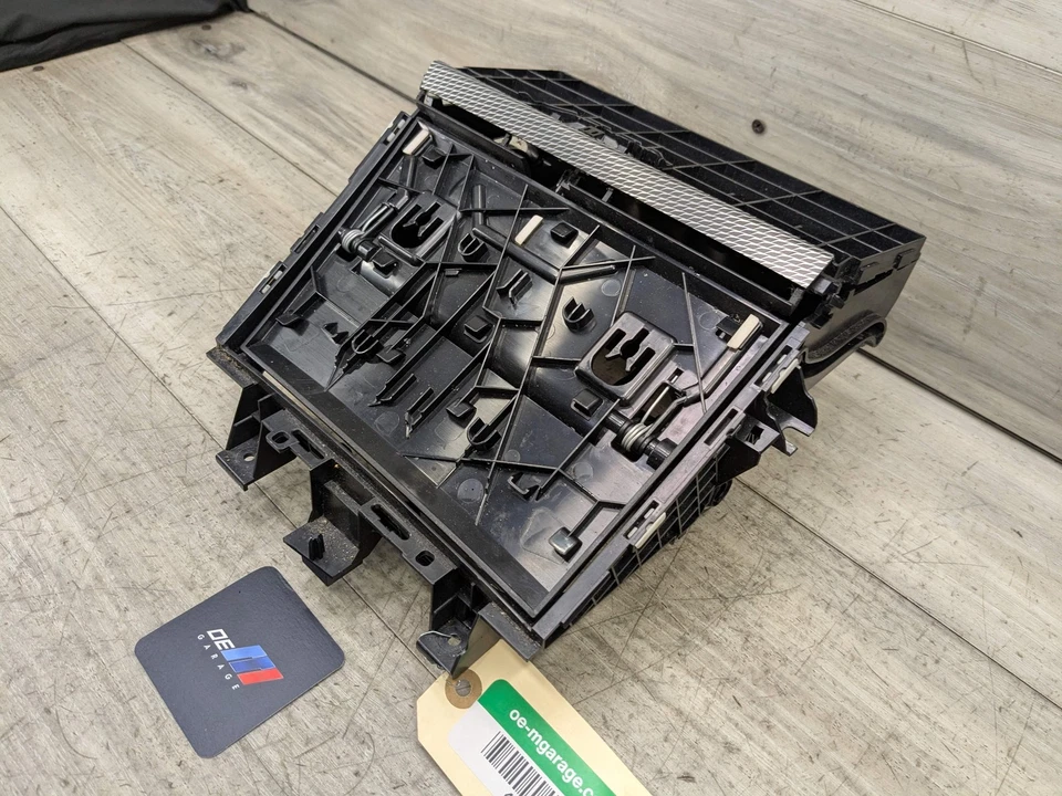 Portavasos de almacenamiento consola central OEM BMW G20 G22 G23 G80 G82 330 M340 con moldura Foto 3 de 4