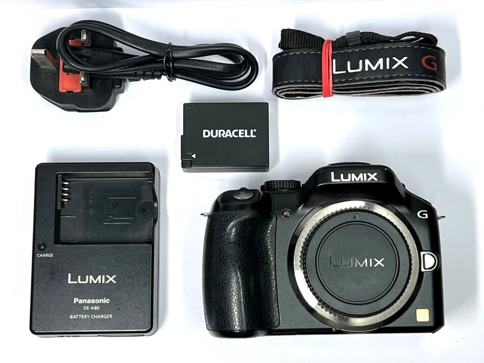 Panasonic Lumix DMC-G5 16MP Camera Body **4311 shots** + ManfrottoBag #1337 - Image 2 of 4