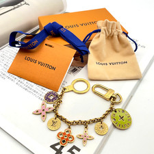 Auth Louis Vuitton Porte-Clés Chaine Looping Keychain M66005 W/Box/D i080209