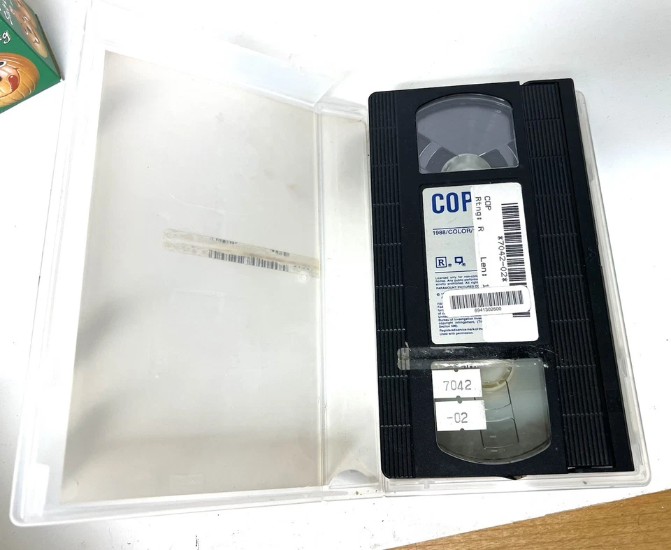 COP (VHS 1988) James Woods Serial Killer Police Thriller Atlantic Hard Case - Image 2 of 4