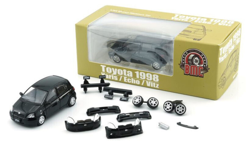 BM Creations 1998 Toyota Yaris Echo Vitz - Черный - Автомобиль, отлитый под давлением в масштабе 1:64, 64B0377