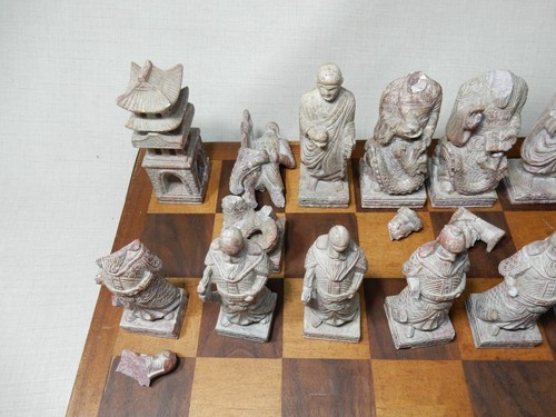 CHESS KOREAN GIANT XL HUGE HEAVY MARBLE STONE 28” x 29” BOARD/CASE 7” KING 56 LB - Picture 3 of 12