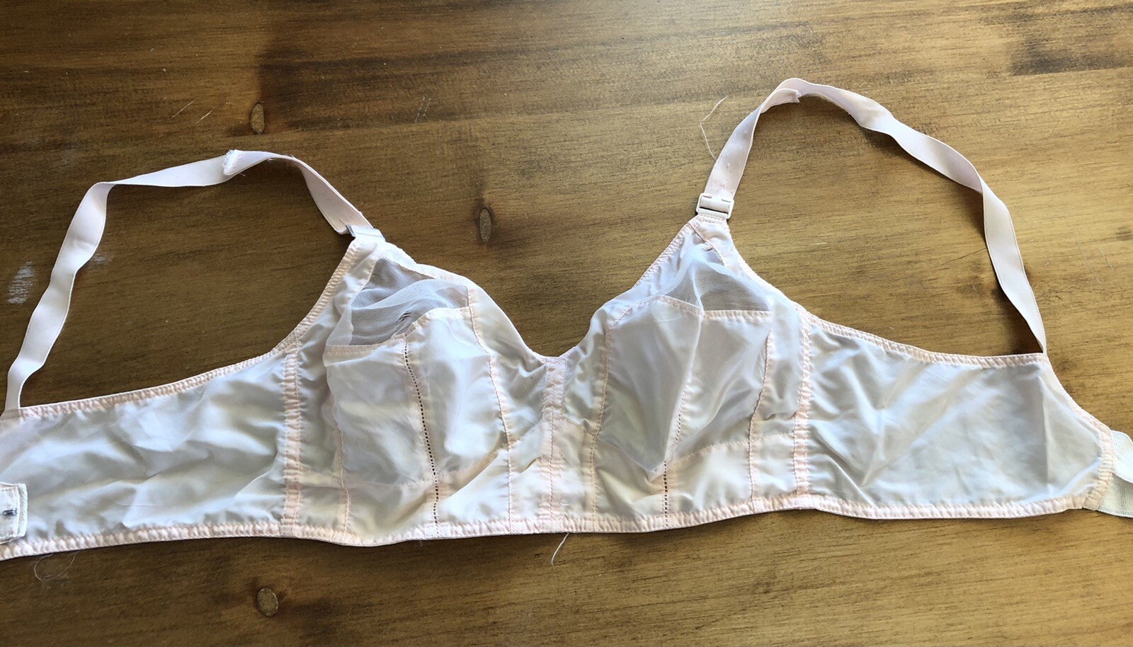 Vintage 1950s Pink Bullet Bra Maidenform … Gem