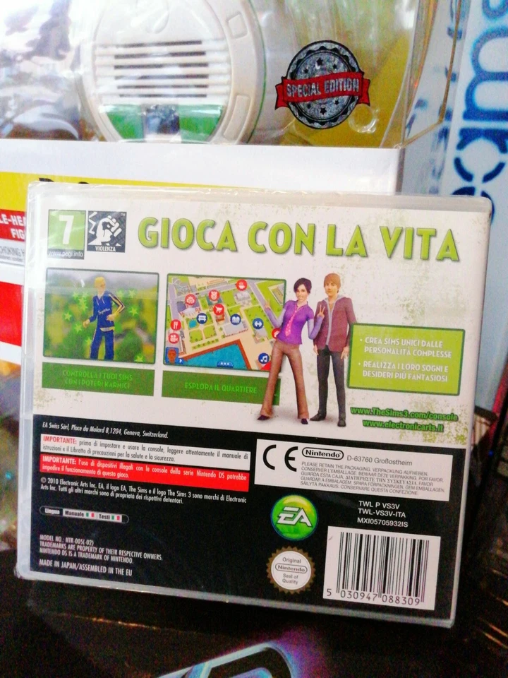 The Sims 3 - Nintendo DS Play with Life Italian Version Sealed Brand New Rare - Image 2 of 4