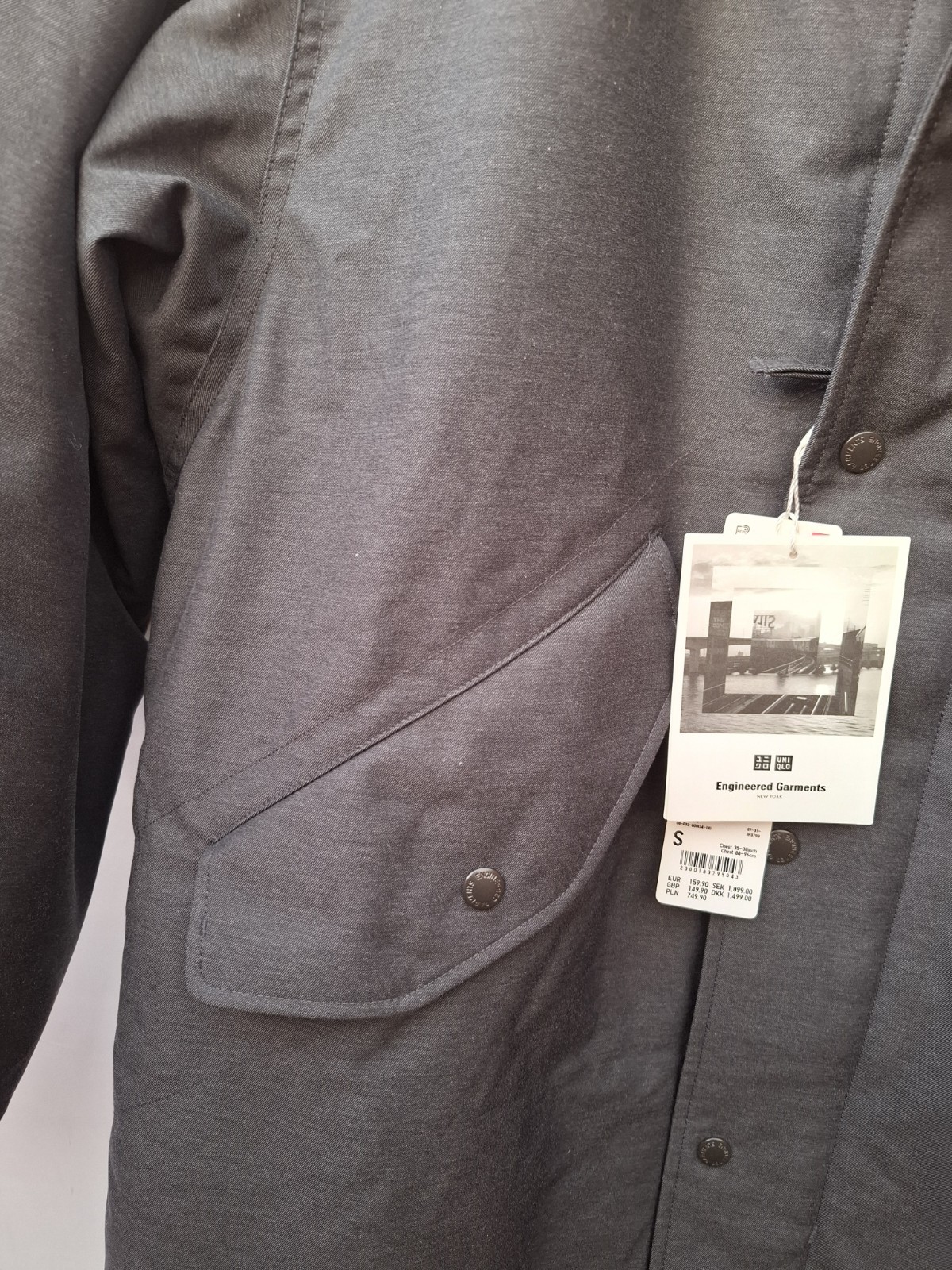 UNIQLO ENGINEERING GARMENT MENS DARK GREY OVERSIZED COAT SIZE S RRP£149.99 image 3