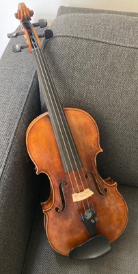 Violine Kop. Stradivarius faciebat Cremona 1731 mit Bögen