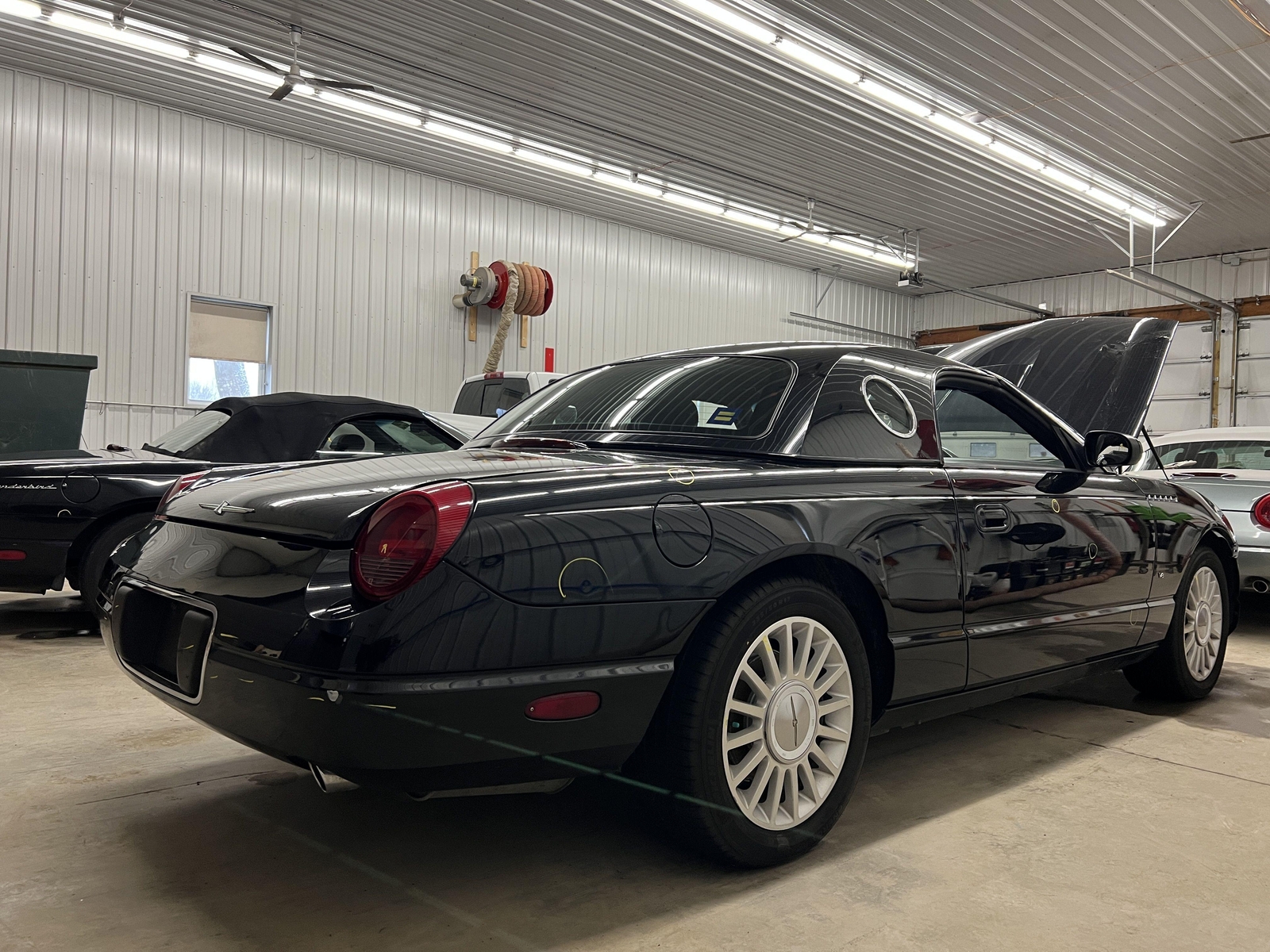 0205 FORD THUNDERBIRD REAR BUMPER COVER ASSEMBLY BLACK PAINT CODE UA eBay