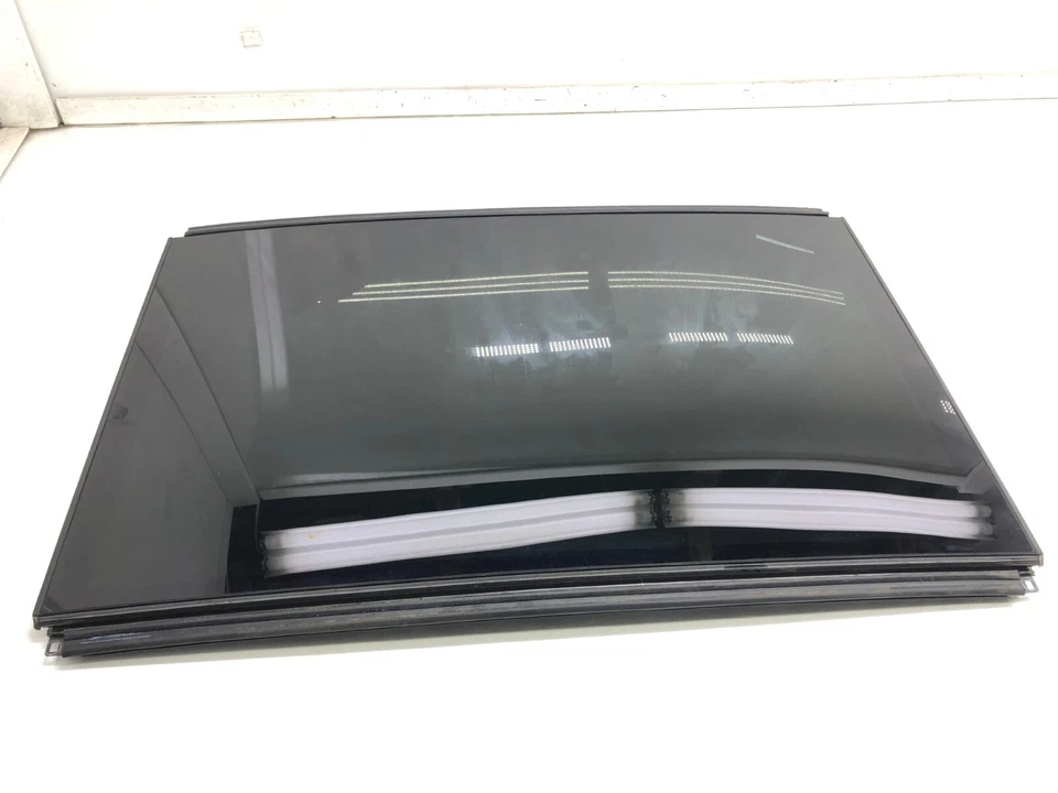 Audi Q7 2007-2015 4L techo corredizo central cristal fabricante de equipos originales. Foto 2 de 4