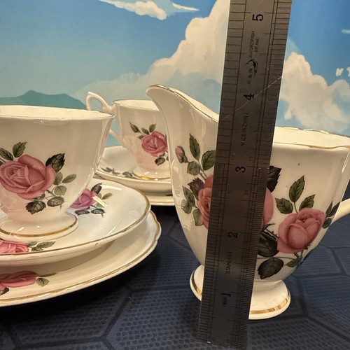 Vintage Staffordshire Fine Bone China Cream Jug and 2 Trios Roses - Picture 4 of 10