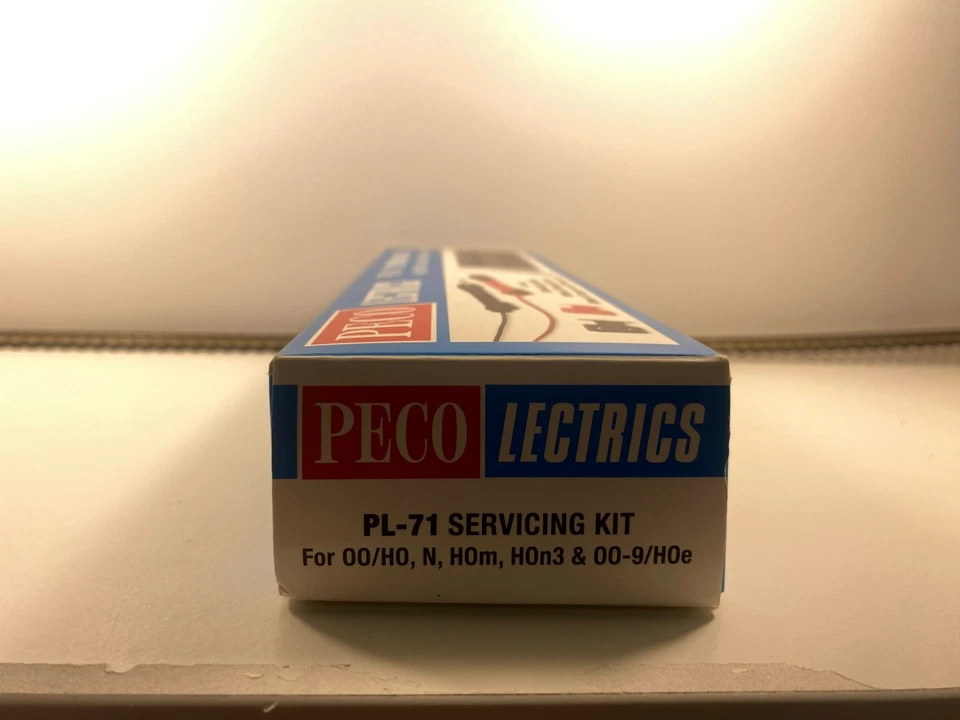 Peco PL-71 Servicing Kit for Model Locomotives – OO / N / HO Gauge - Image 2 of 2