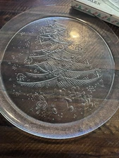 Vtg DURALEX Les Verreries de Saint Gobain Christmas Platter 13” Made In France