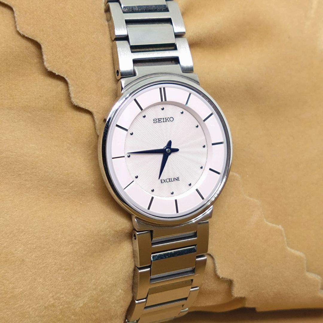 Seiko Exceline Ladies Watch White Silver Quartz 2.7cm Case