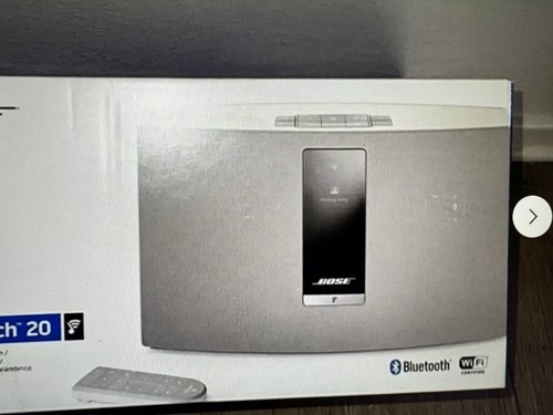NEW BOSE SOUND TOUCH SERIE 20 III BLUETOOTH INTEGRATED. (BEIGE COLOR )