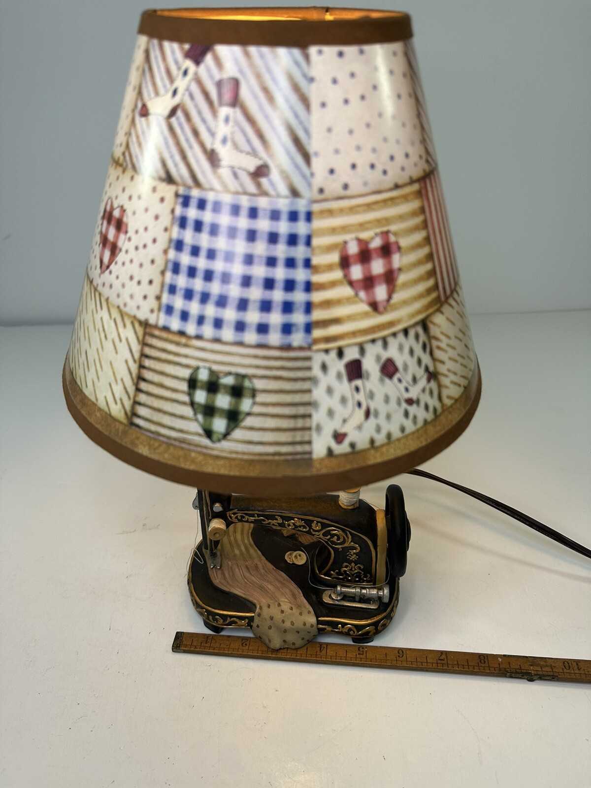 VTG Sewing Machine Table Lamp Patchwork Shade By Collection Etc 14