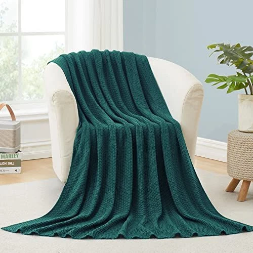 Bottle green blanket sale