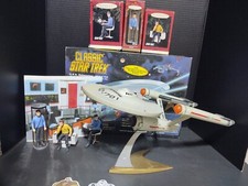 Playmates Classic Star Trek U.S.S. Enterprise NCC-1701 lot
