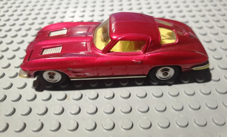 Corgi Toys 310 originale Chevrolet Corvette Sting Ray 1/43 - Immagine 4 di 4