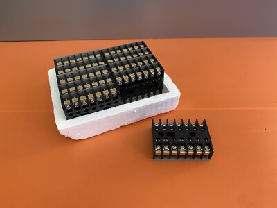 Struthers-Dunn Relay Sockets P/N 33377 Qty 10 